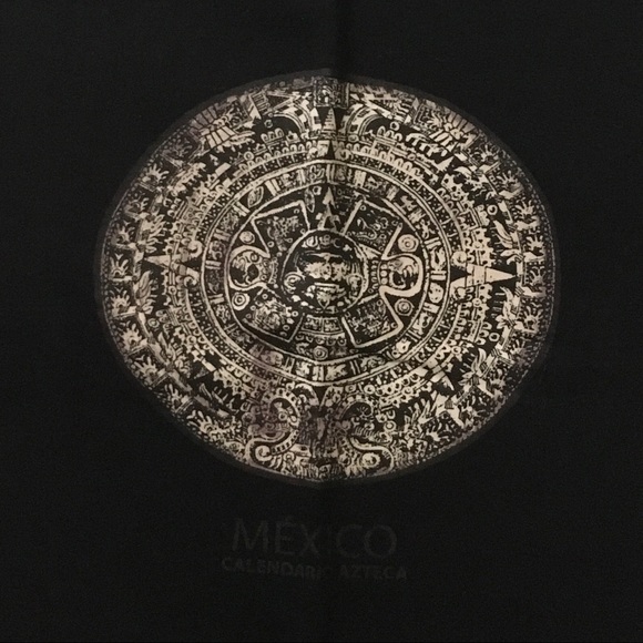 Teotihuacan Pyramid of the Sun Tourist Tee - Picture 2 of 4